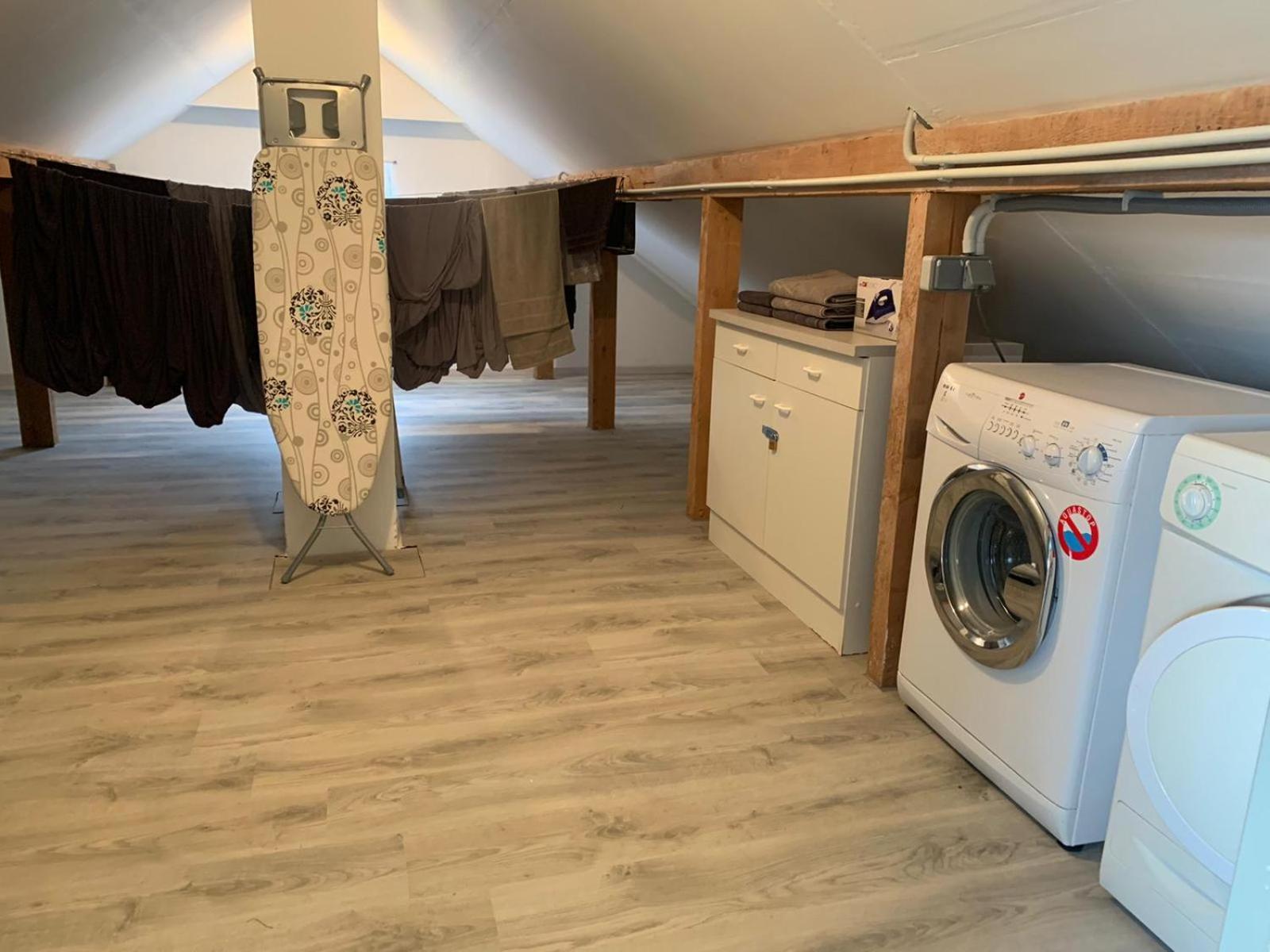 Holiday Home In Quiet Beautiful Area With Two Separate, Modern, Furnished Apartments Deutsch-Wagram 外观 照片
